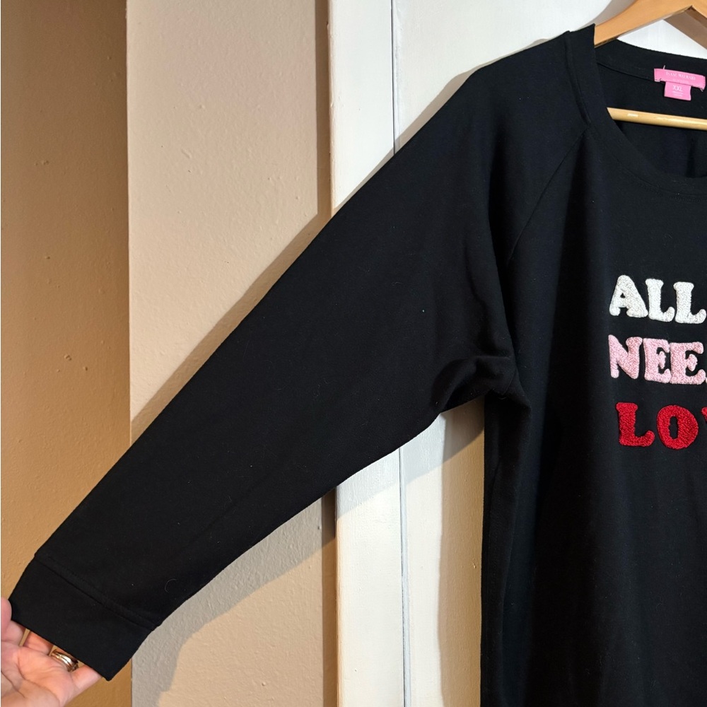Isaac Mizrahi Black Crewneck Sweatshirt - Picture 3 of 6